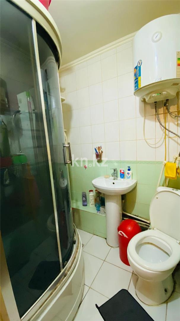 Продажа 3-комнатной квартиры, 54 м², ул. Ермекова в Караганде - фото 11