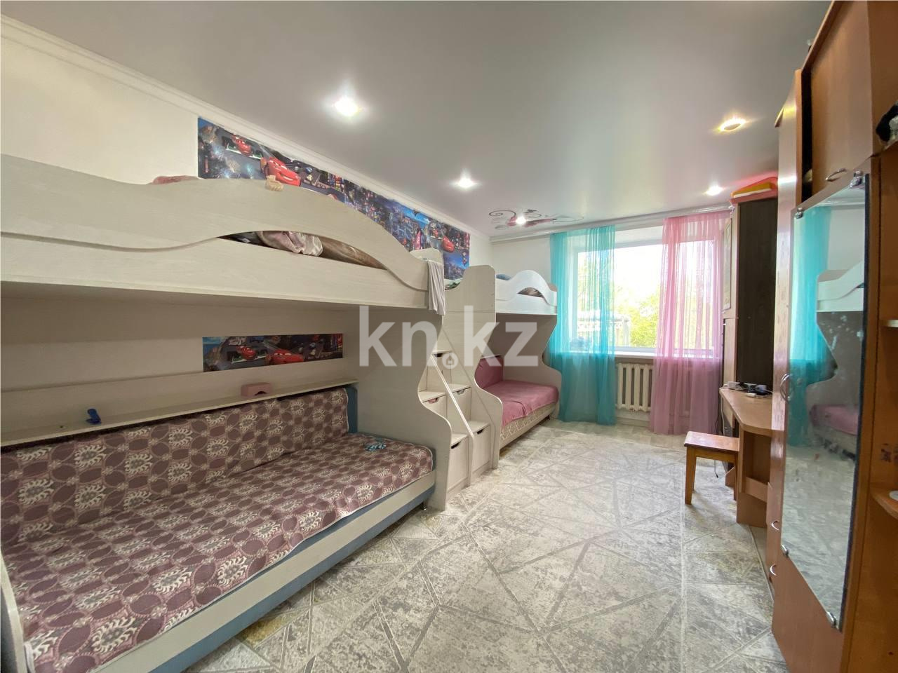 Продажа 3-комнатной квартиры, 76 м², ул. Дружбы, дом  126а в Караганде - фото 6