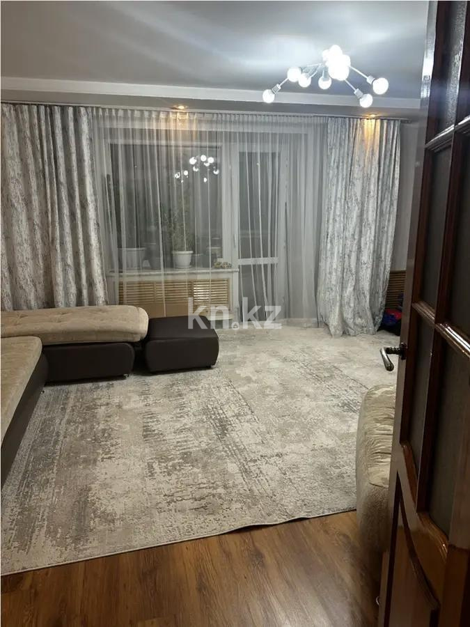 Продажа 3-комнатной квартиры, 74 м², ул. Ермекова, дом  77/3 - Продажа  трехкомнатных квартир в Караганде без посредников фото 1 из 6