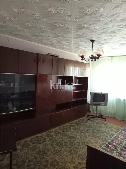 Продажа 3-комнатной квартиры, 63 м², пр. Абая, дом  66а - Продажа квартир в Шахтинске без посредников фото 1 из 7