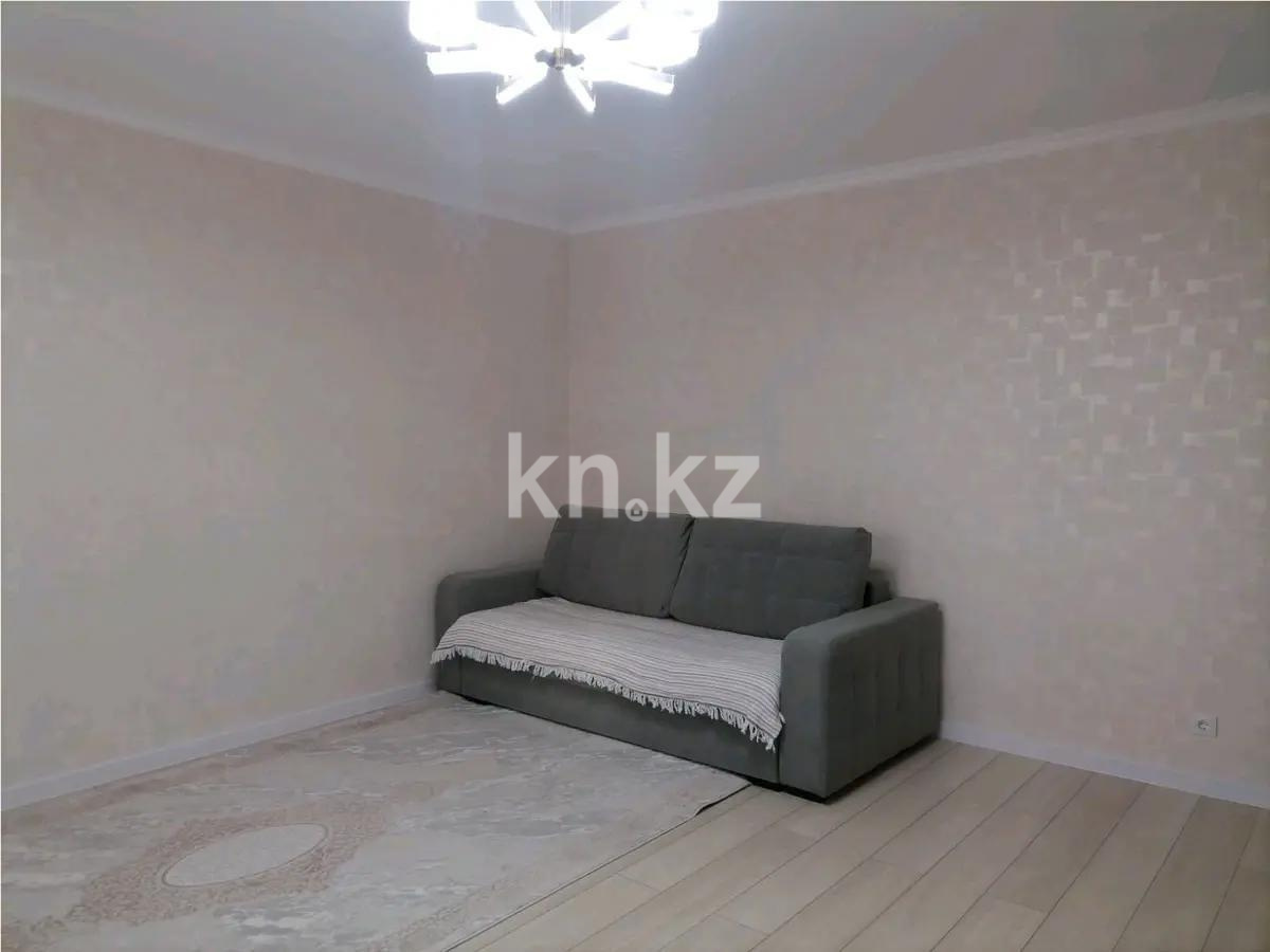 Продажа 1-комнатной квартиры, 40 м², ул. Рыскулбекова, дом  31/1 - Продажа квартир в Астане фото 1 из 4