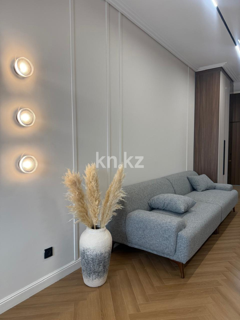 Продажа 4-комнатной квартиры, 111.6 м², Сейфуллина - Продажа квартир в Казахстане фото 2 из 26