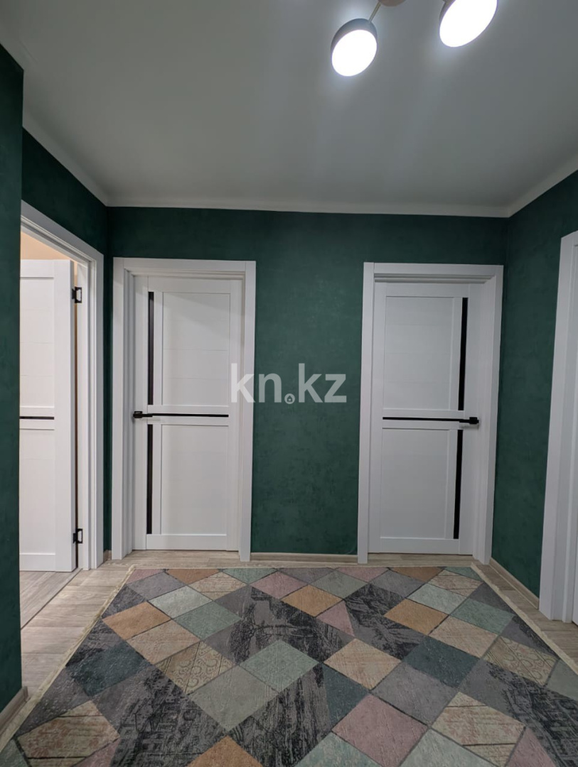 Продажа 3-комнатной квартиры, 63.3 м² в Уральске - фото 12