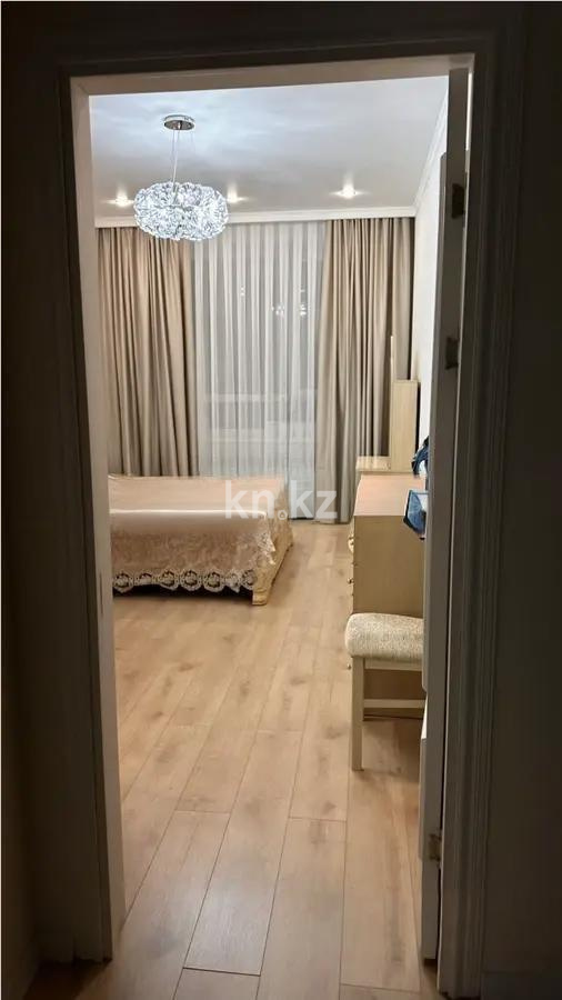 Продажа 3-комнатной квартиры, 98.9 м², пр. Кабанбай батыра, дом  57/2 - Продажа  трехкомнатных квартир в Астане фото 2 из 9