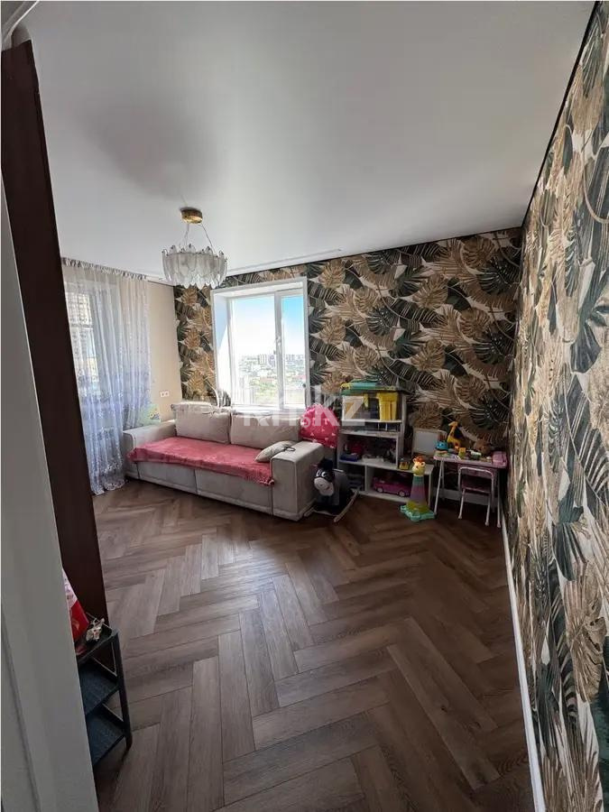 Продажа 3-комнатной квартиры, 77.9 м², пр. Абая, дом  10/2 - Продажа  трехкомнатных квартир в Астане без посредников фото 1 из 5