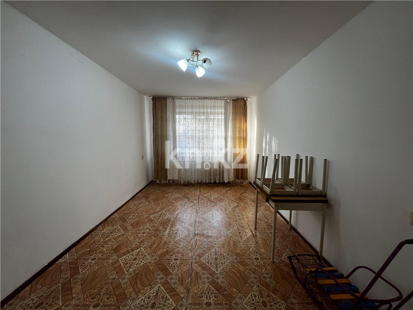 Продажа 3-комнатной квартиры, 62 м², мкр-н 14 - Продажа квартир в Караганде фото 1 из 12