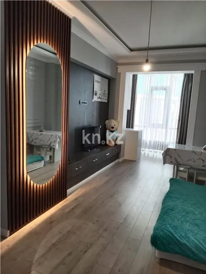 Продажа 2-комнатной квартиры, 59.2 м², ул. Толе би, дом  181 в Алматы - фото 2