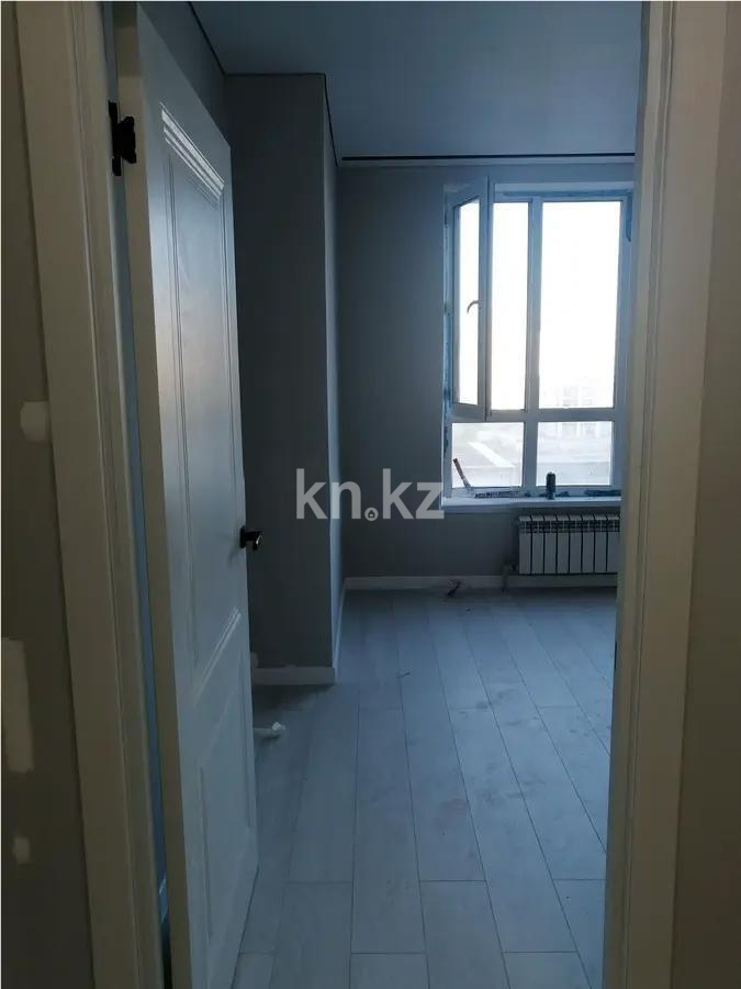 Продажа 1-комнатной квартиры, 43 м², ул. Жургенова, дом  42 стр - Продажа квартир в Астане фото 1 из 1