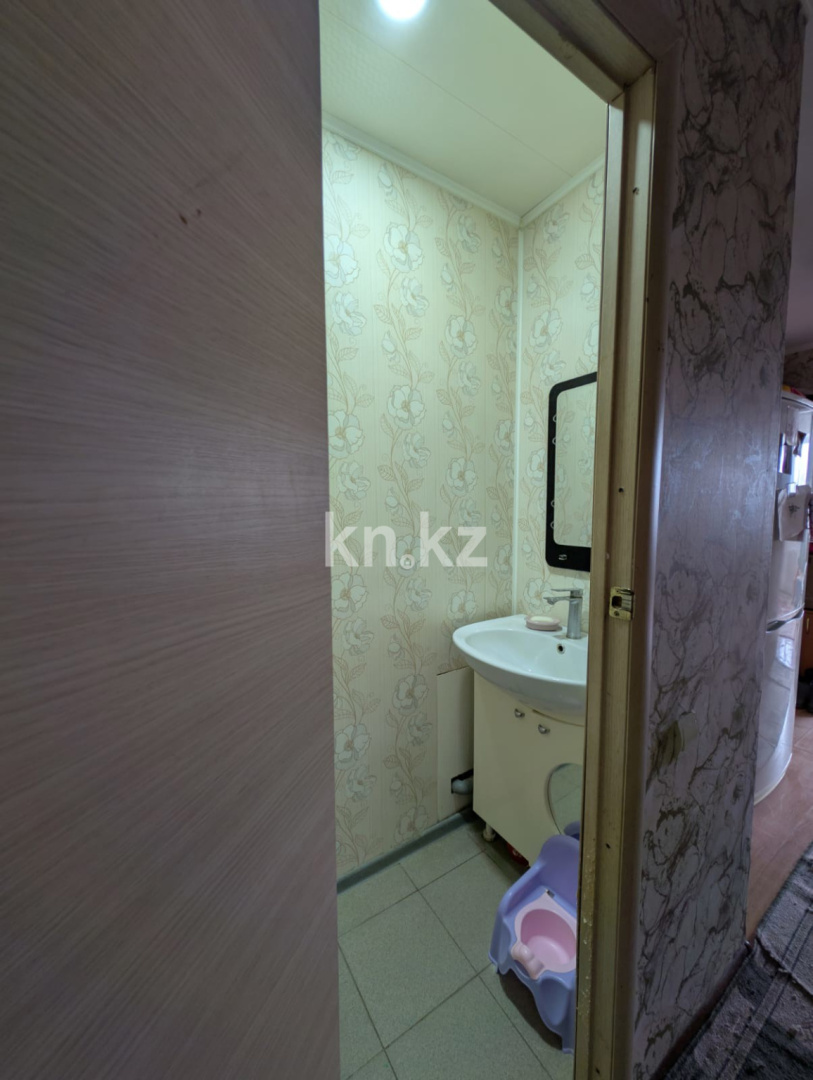 Продажа 2-комнатной квартиры, 46.2 м² - Продажа квартир в кирпичном доме в Уральске фото 14 из 19