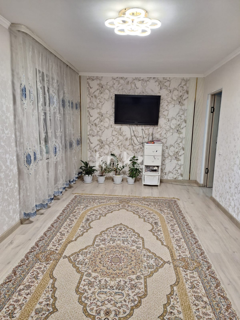 Продажа 2-комнатной квартиры, 50.5 м², 15 мкр. - Продажа квартир в Караганде фото 2 из 9