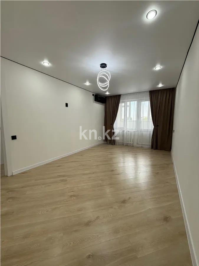 Продажа 1-комнатной квартиры, 33.3 м², мкр-н 4, дом  27А в Алматы