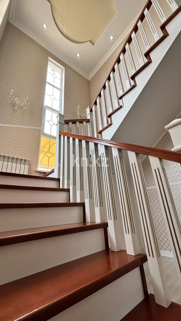 Продажа 6-комнатного дома, 200 м², Шонбасова, дом  16 - Продажа квартир в Атырау фото 4 из 40