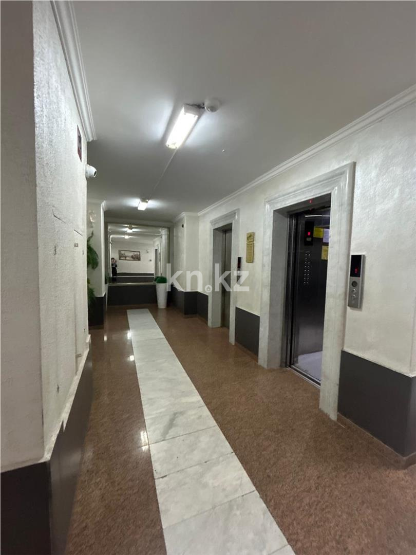 Продажа 3-комнатной квартиры, 106 м², ул. Керей, Жанибек хандар в Астане - фото 26