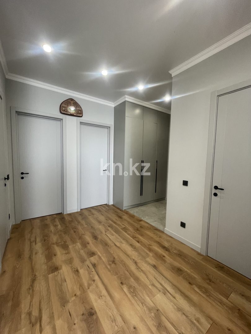 Продажа 3-комнатной квартиры, 74.8 м², ул. Муканова, дом  61/2 - Продажа квартир в Караганде фото 12 из 23