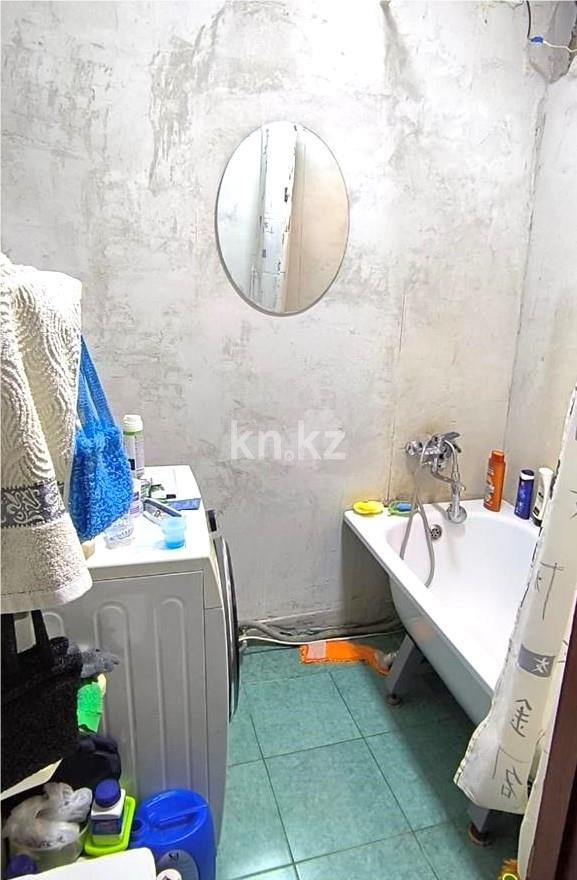 Продажа 4-комнатной квартиры, 72 м², ул. Гапеева - Продажа  четырехкомнатных квартир в Караганде фото 9 из 11