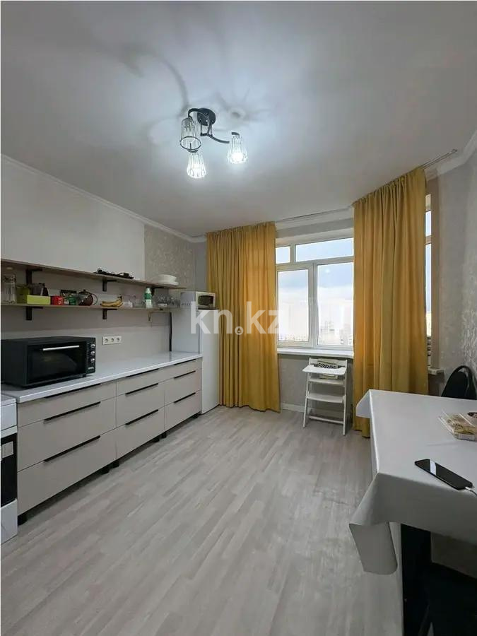 Продажа 2-комнатной квартиры, 65 м² в Алматы - фото 3