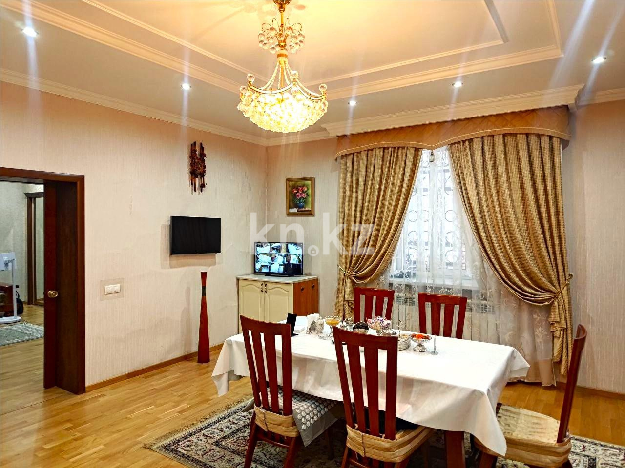 Продажа 8-комнатного дома, 433 м² - Продажа пятикомнатных и более домов, коттеджей в Караганде фото 19 из 48