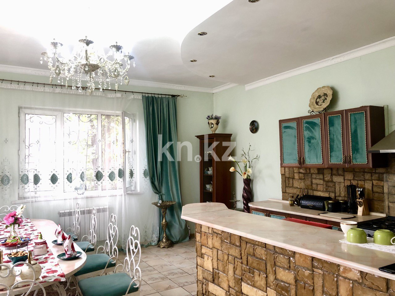 Продажа 5-комнатного дома, 230 м², ул. Халиуллина - Продажа домов, коттеджей в Алматы без посредников фото 11 из 22