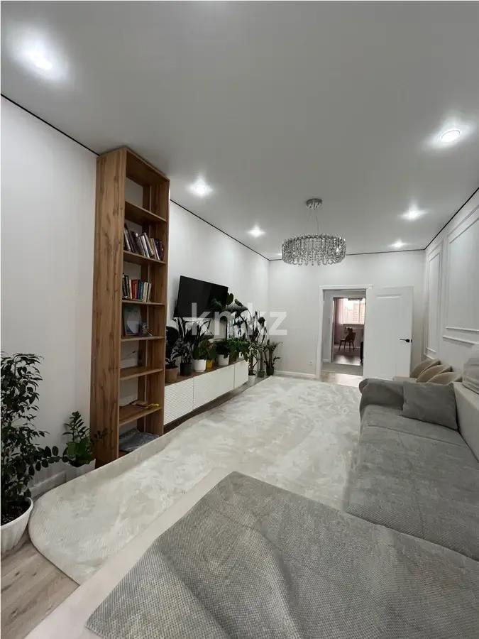 Продажа 2-комнатной квартиры, 64.5 м², ул. Е-810, дом  2/21 - Продажа  двухкомнатных квартир в Астане без посредников фото 1 из 5