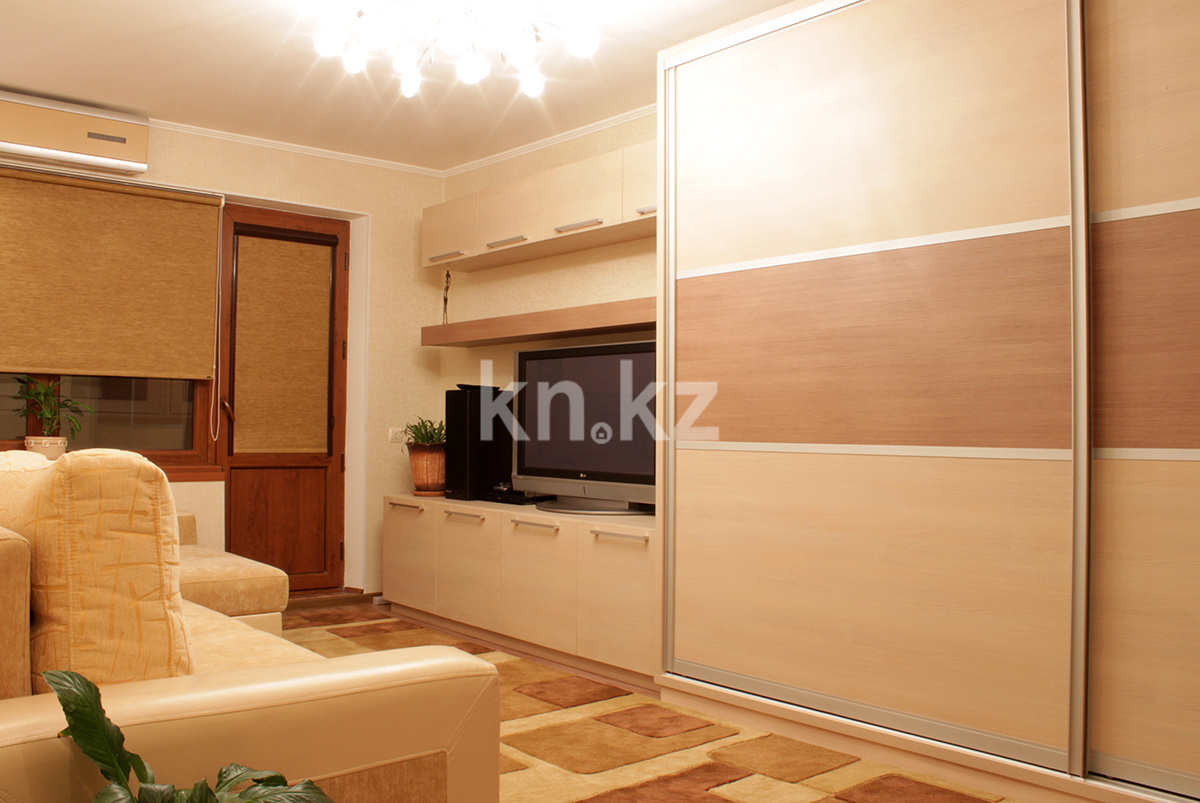 Продажа 3-комнатной квартиры, 59.3 м², мкр-н Аксай-2 в Алматы - фото 4