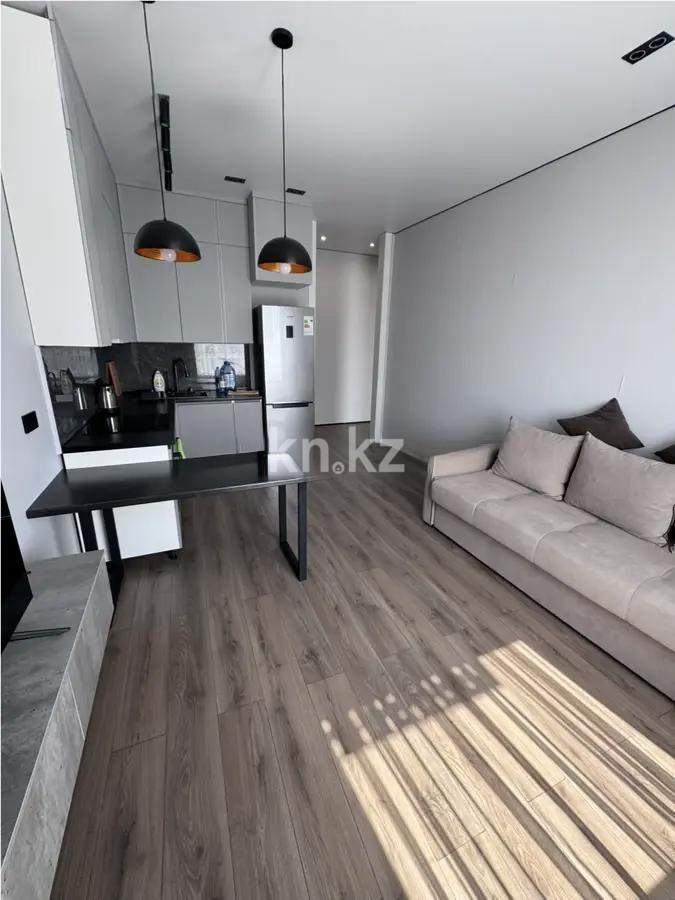 Продажа 1-комнатной квартиры, 43 м², ул. Толе би, дом  27 в Астане