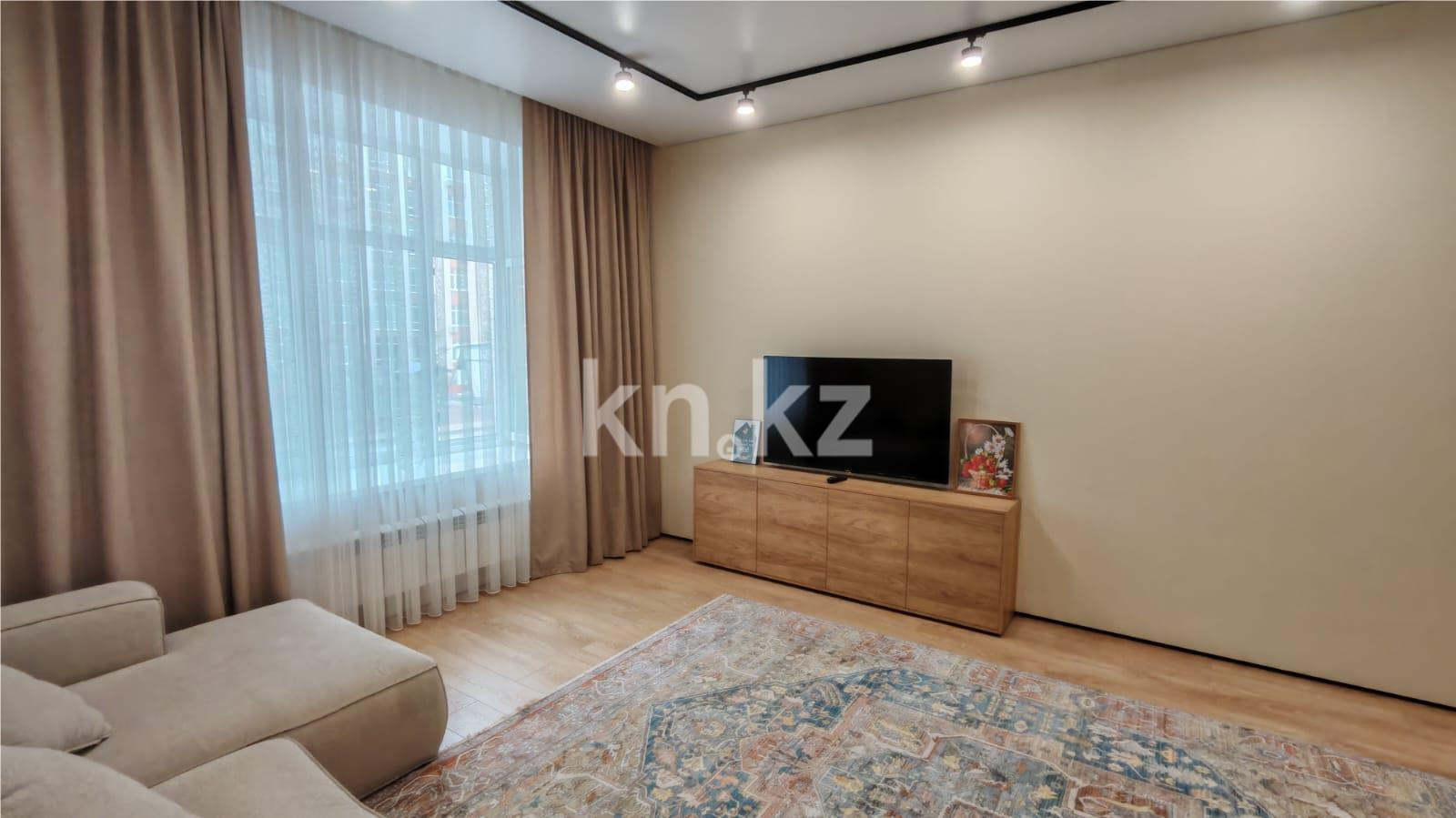 Продажа 2-комнатной квартиры, 67 м², ул. Ашимова - Продажа квартир в Караганде фото 2 из 30