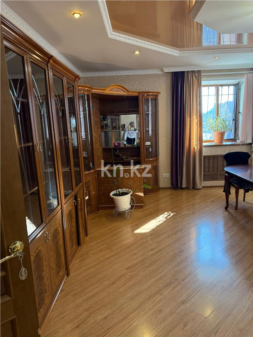 Продажа 7-комнатного дома, 307 м², пер. Капчагайский - Продажа домов, коттеджей в Караганде с фото фото 5 из 20