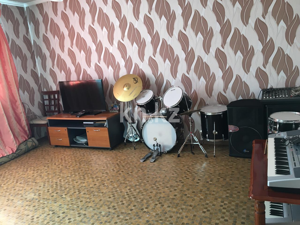 Продажа 6-комнатного дома, 220 м², ул. Шакарима - Продажа домов, коттеджей в Алматы фото 7 из 17