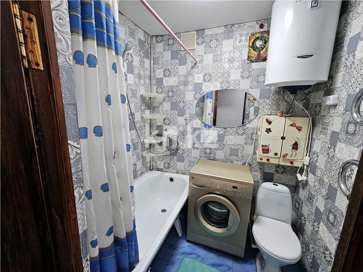 Продажа 1-комнатной квартиры, 32 м², мкр-н 21, дом  10 - Продажа  однокомнатных квартир в Караганде фото 4 из 5