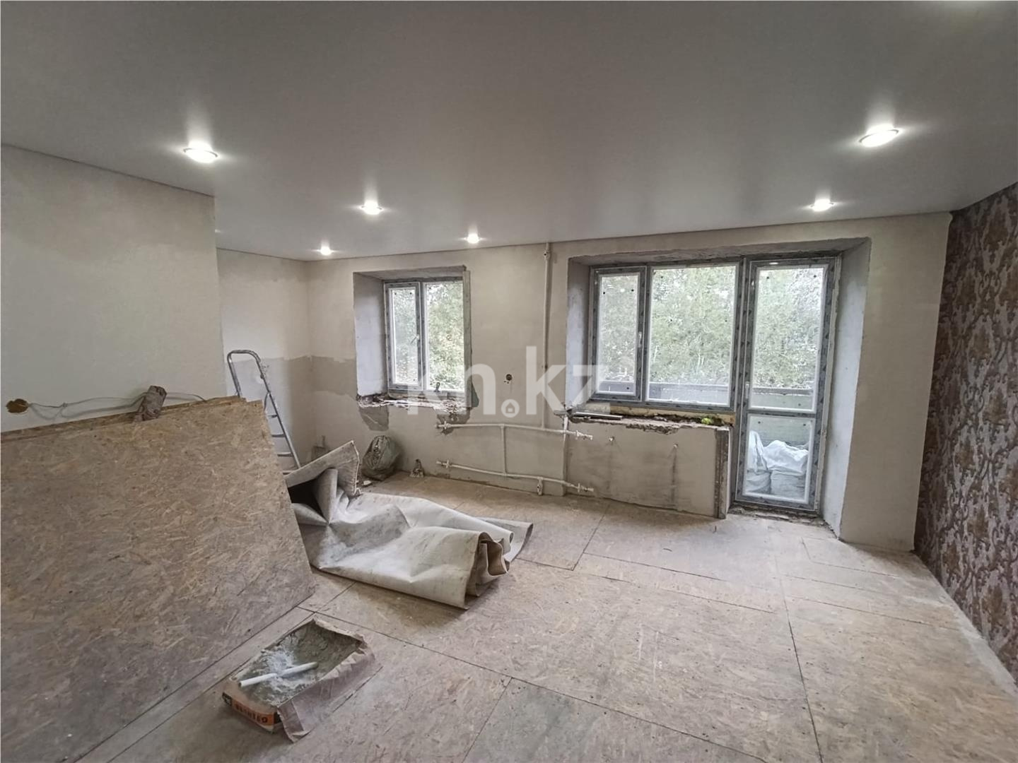 Продажа 1-комнатной квартиры, 30 м² - Продажа зданий в Павлодаре фото 1 из 5