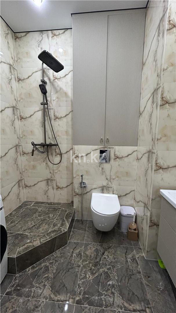 Продажа 3-комнатной квартиры, 73.5 м², ул. Букетова - Продажа  трехкомнатных квартир в Караганде фото 11 из 14