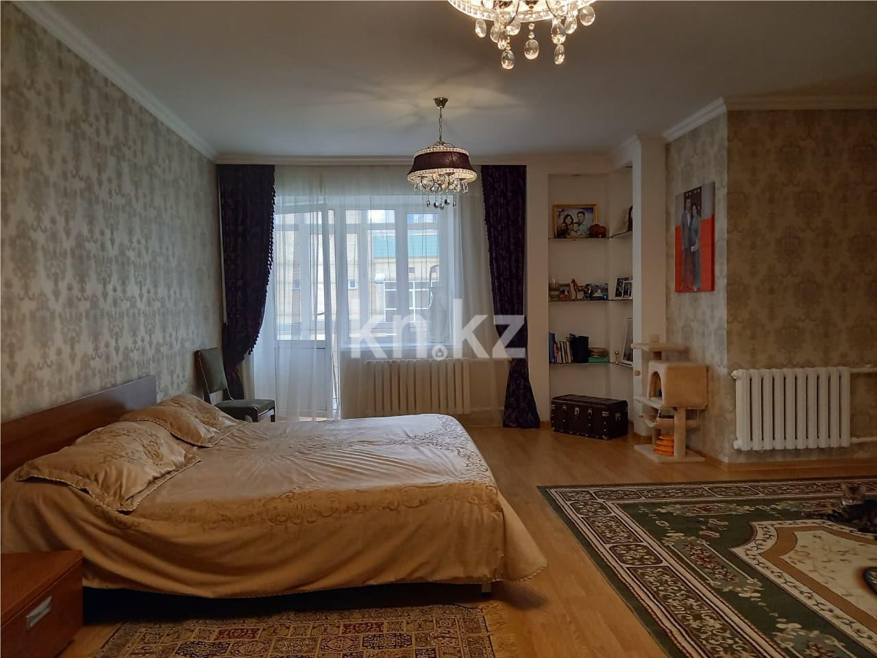 Продажа 4-комнатной квартиры, 163 м², ул. Валиханова - Продажа квартир в Астане фото 3 из 20