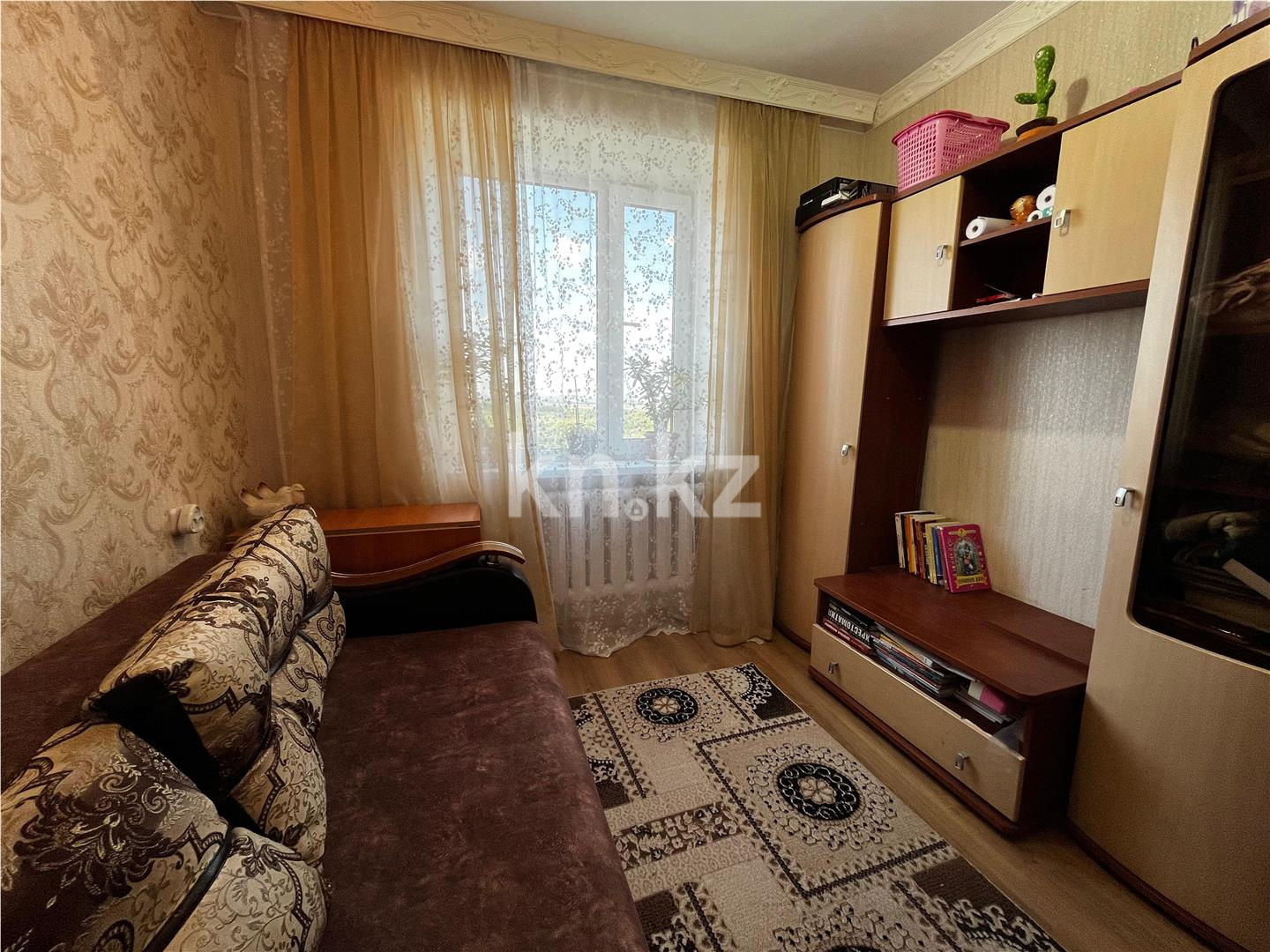 Продажа 4-комнатной квартиры, 76 м², мкр-н Голубые Пруды, дом  6 - Продажа  четырехкомнатных квартир в Караганде фото 8 из 15