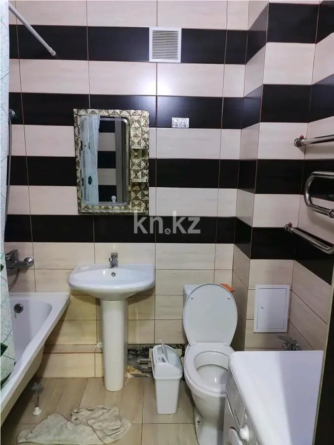 Продажа 1-комнатной квартиры, 42 м², пр. Улы Дала, дом  45 в Астане - фото 3