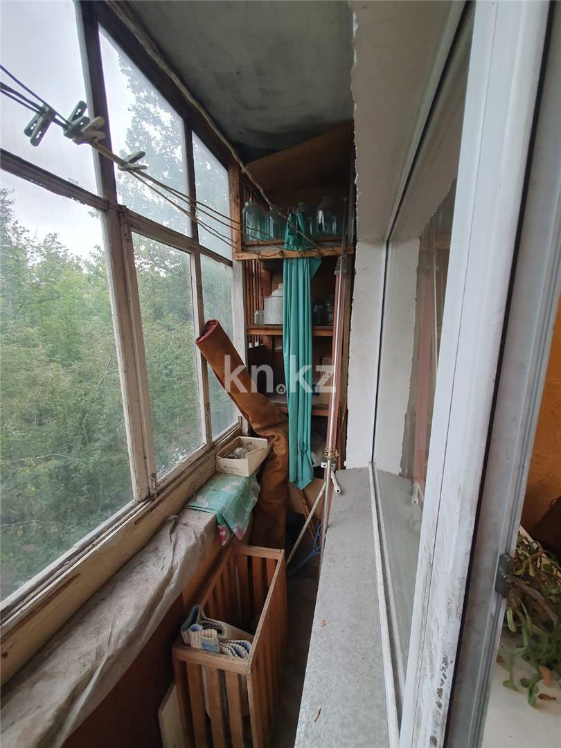 Продажа 3-комнатной квартиры, 54 м², ул. Пичугина - Продажа квартир в Караганде фото 11 из 14