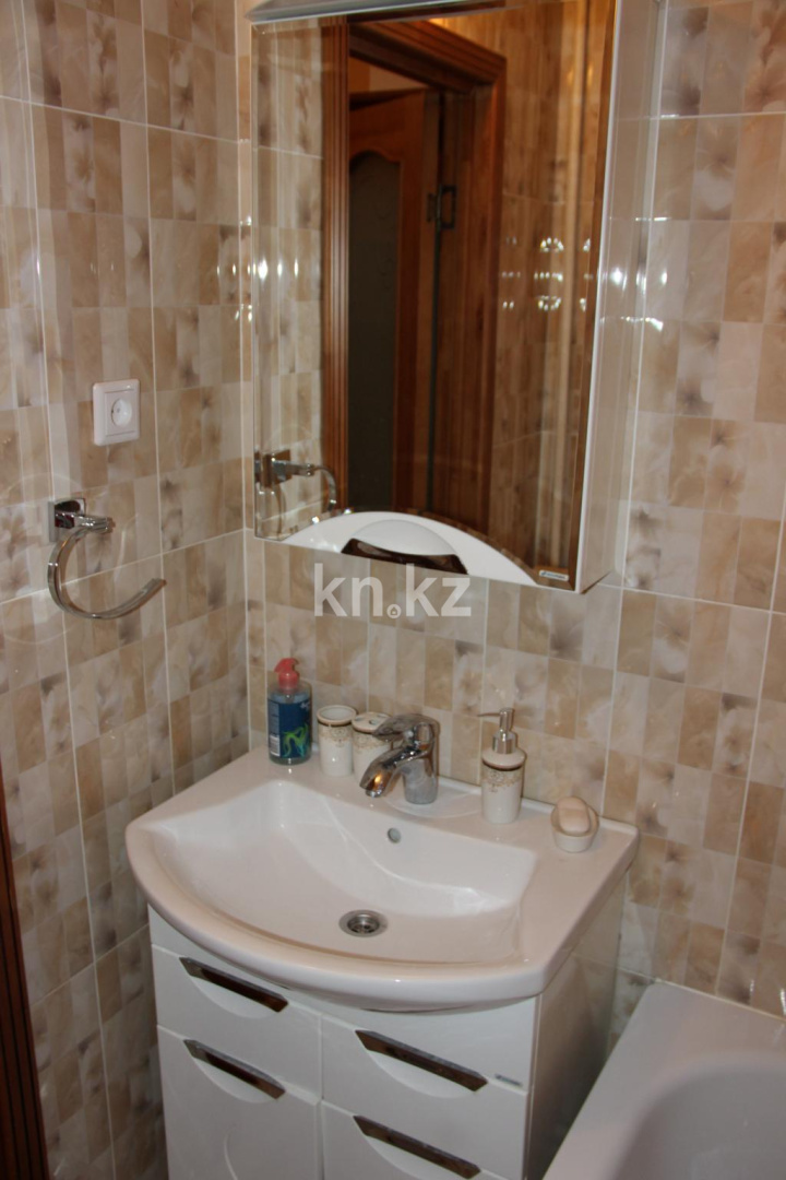 Аренда 3-комнатной квартиры посуточно, 72 м², Естая, дом  142 - Аренда квартир посуточно в Павлодаре фото 7 из 10