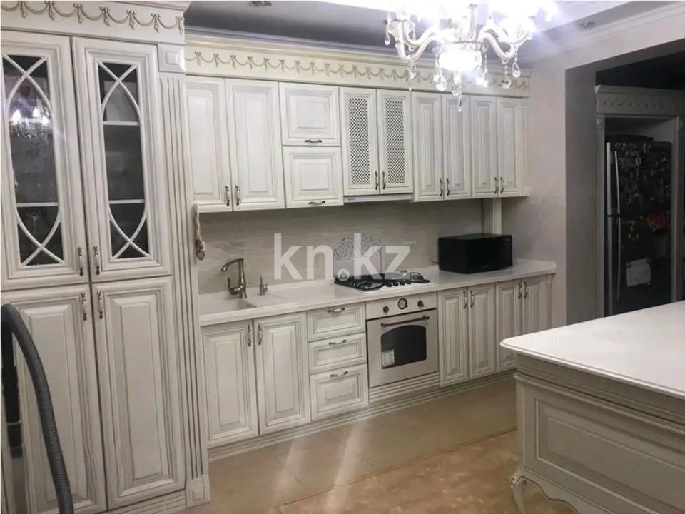 Продажа 3-комнатной квартиры, 125 м², ул. Навои, дом  52 в Алматы - фото 2
