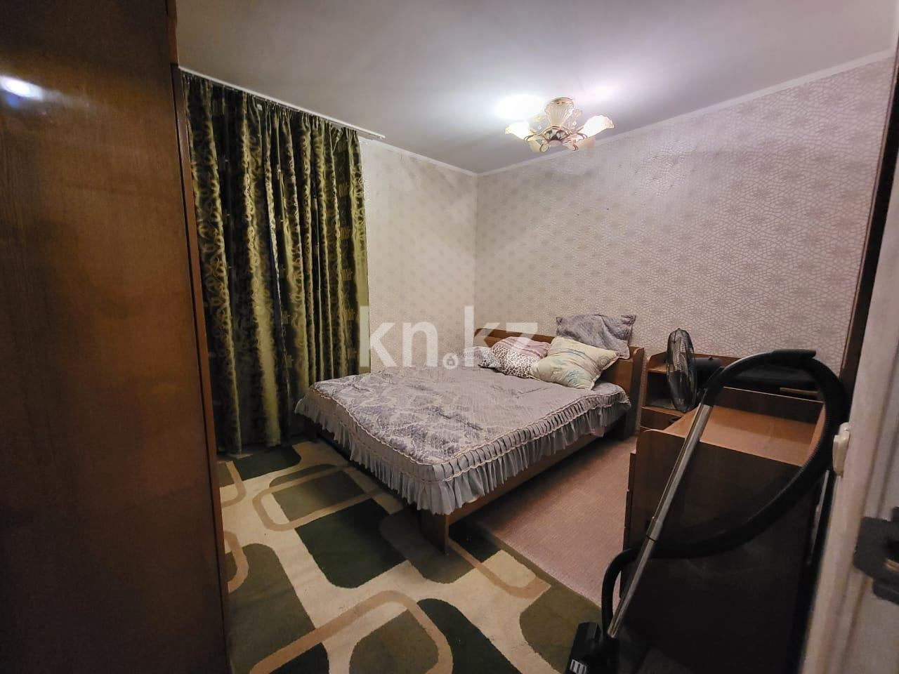 Продажа 3-комнатной квартиры, 61 м², ул. Амангельды в Темиртау - фото 3