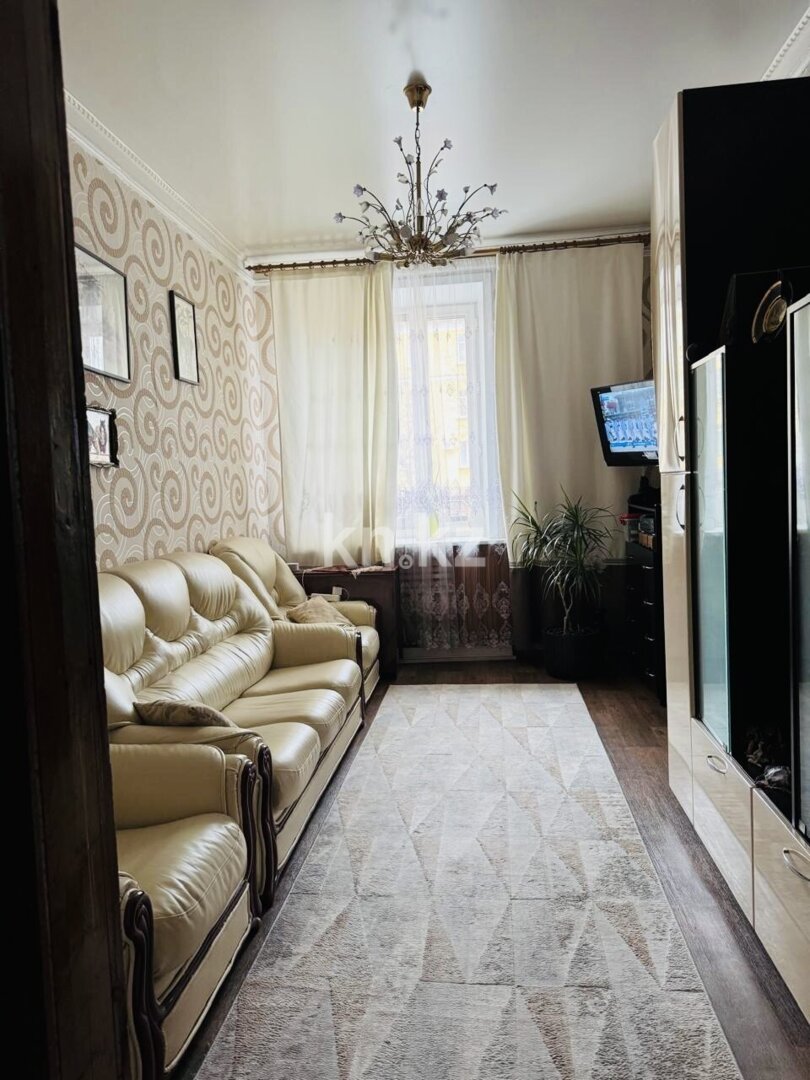 Продажа 3-комнатной квартиры, 65.8 м² в Караганде