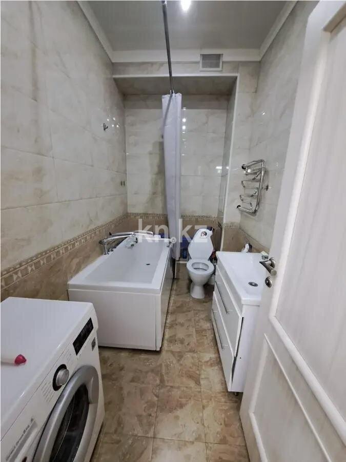 Продажа 2-комнатной квартиры, 70 м² в Алматы - фото 3