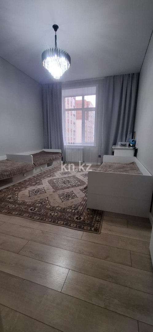 Продажа 4-комнатной квартиры, 118 м², ул. Букетова, дом  3/5 - Продажа  четырехкомнатных квартир в Караганде с фото фото 8 из 14