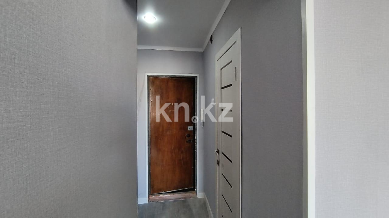 Продажа 1-комнатной квартиры, 35 м², мкр-н Восток-3 - Продажа  однокомнатных квартир в Караганде фото 12 из 12