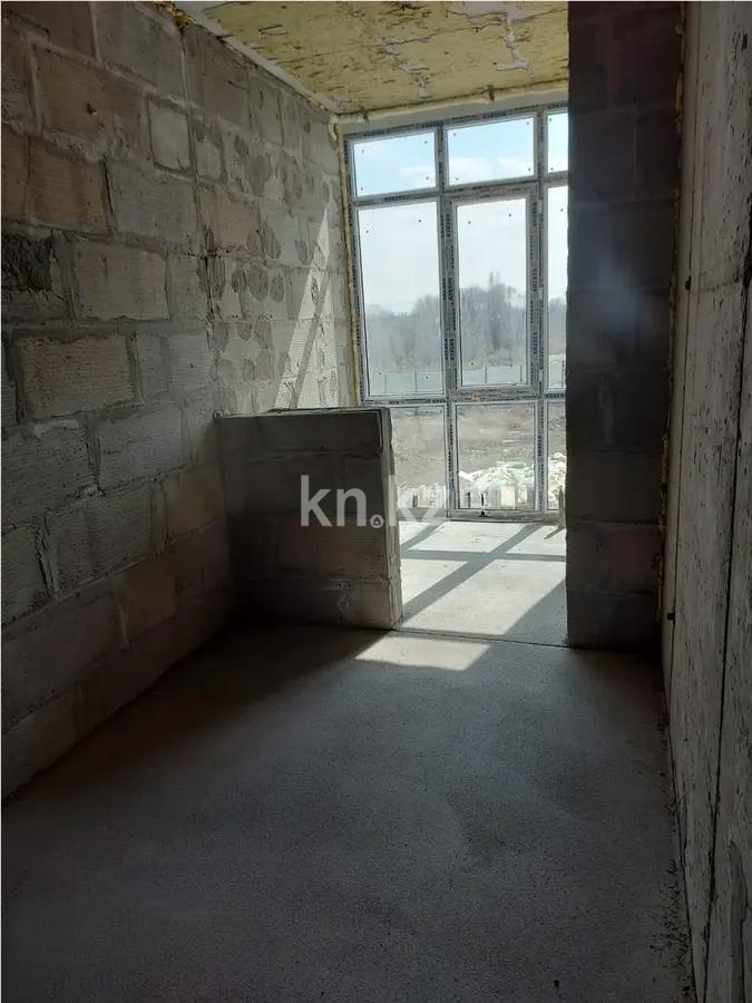 Продажа 1-комнатной квартиры, 37 м², ул. Жолымбет, дом  42/5 в Алматы - фото 2