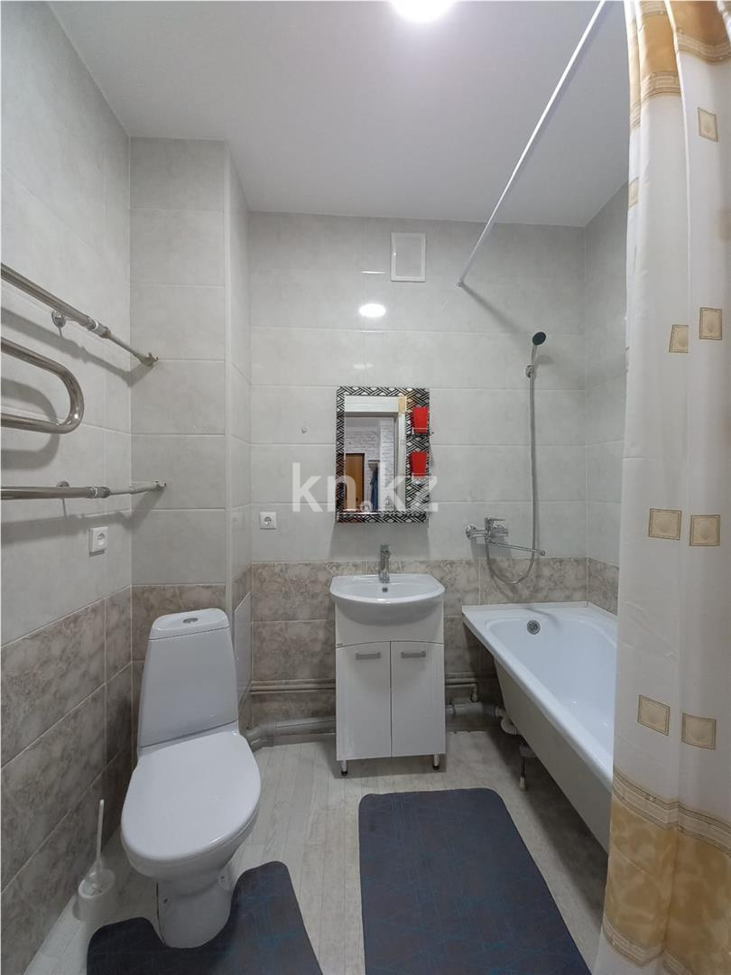 Продажа 2-комнатной квартиры, 64 м², ул. Айнакол в Астане - фото 14