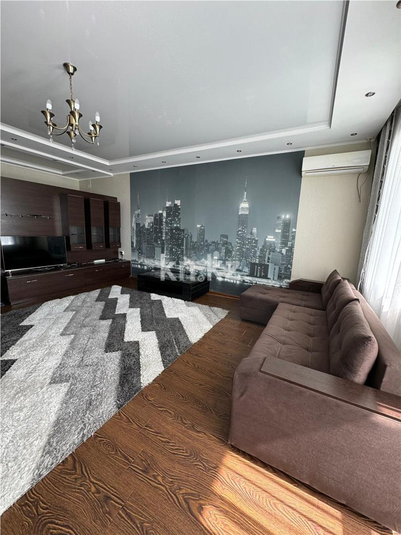 Продажа 3-комнатной квартиры, 108 м², ул. Лободы - Продажа квартир в Караганде фото 1 из 15