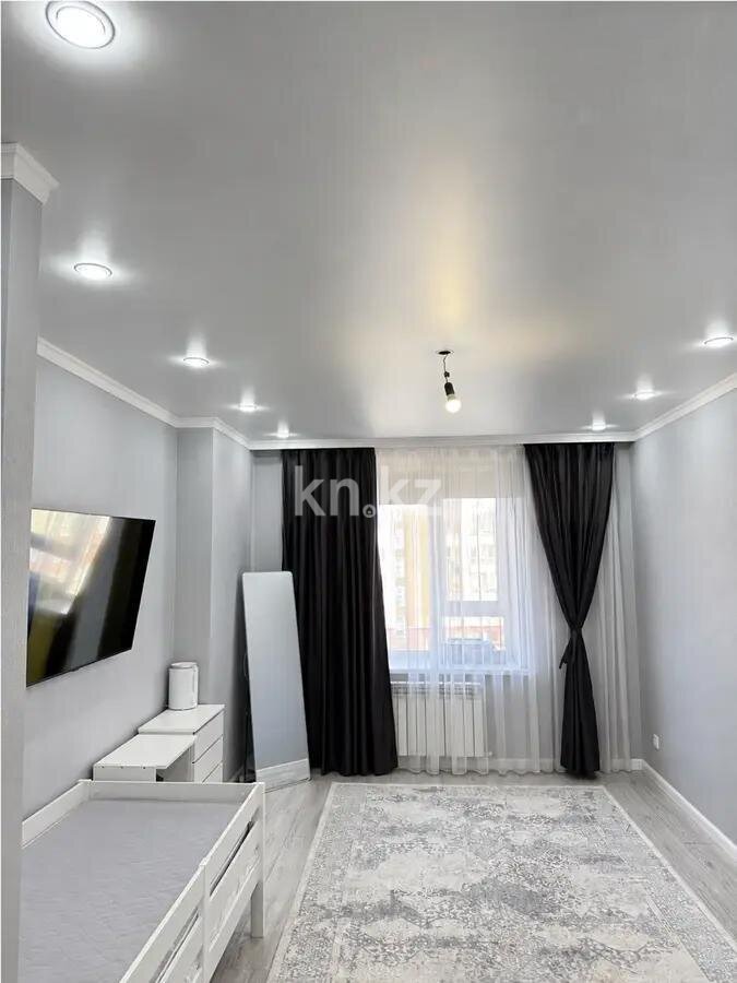 Продажа 1-комнатной квартиры, 42 м² в Астане