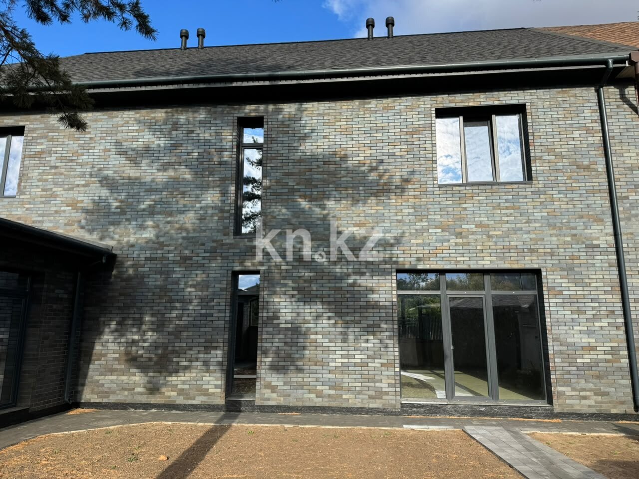 Продажа 6-комнатного дома, 300 м² в Караганде - фото 3