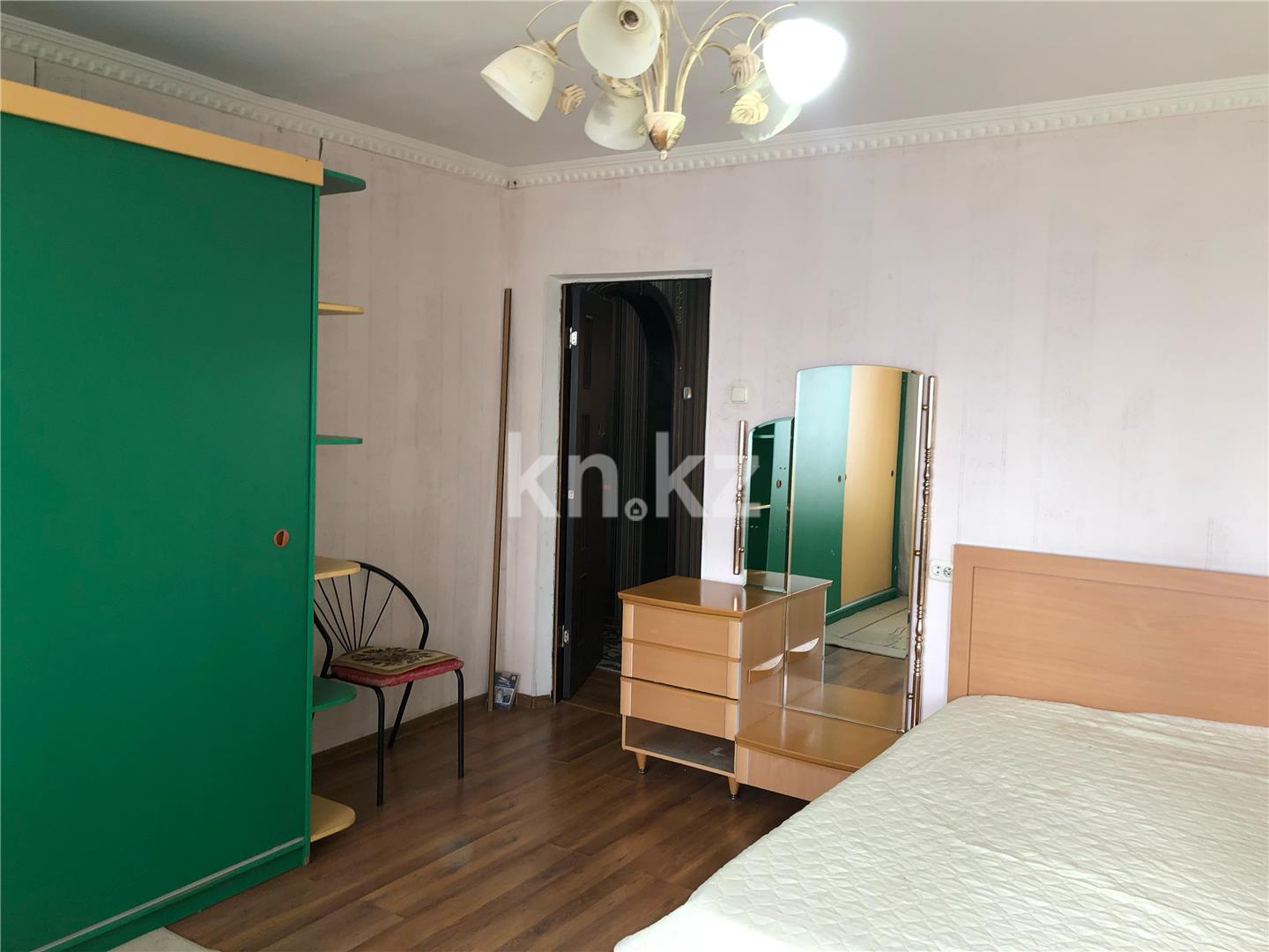 Продажа 3-комнатной квартиры, 87 м², ул. Ермекова в Караганде - фото 5