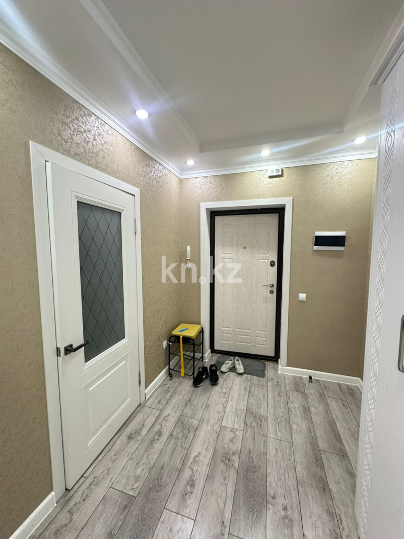 Продажа 2-комнатной квартиры, 42 м², пр. Шахтеров, дом  52б - Продажа квартир в Караганде фото 7 из 11