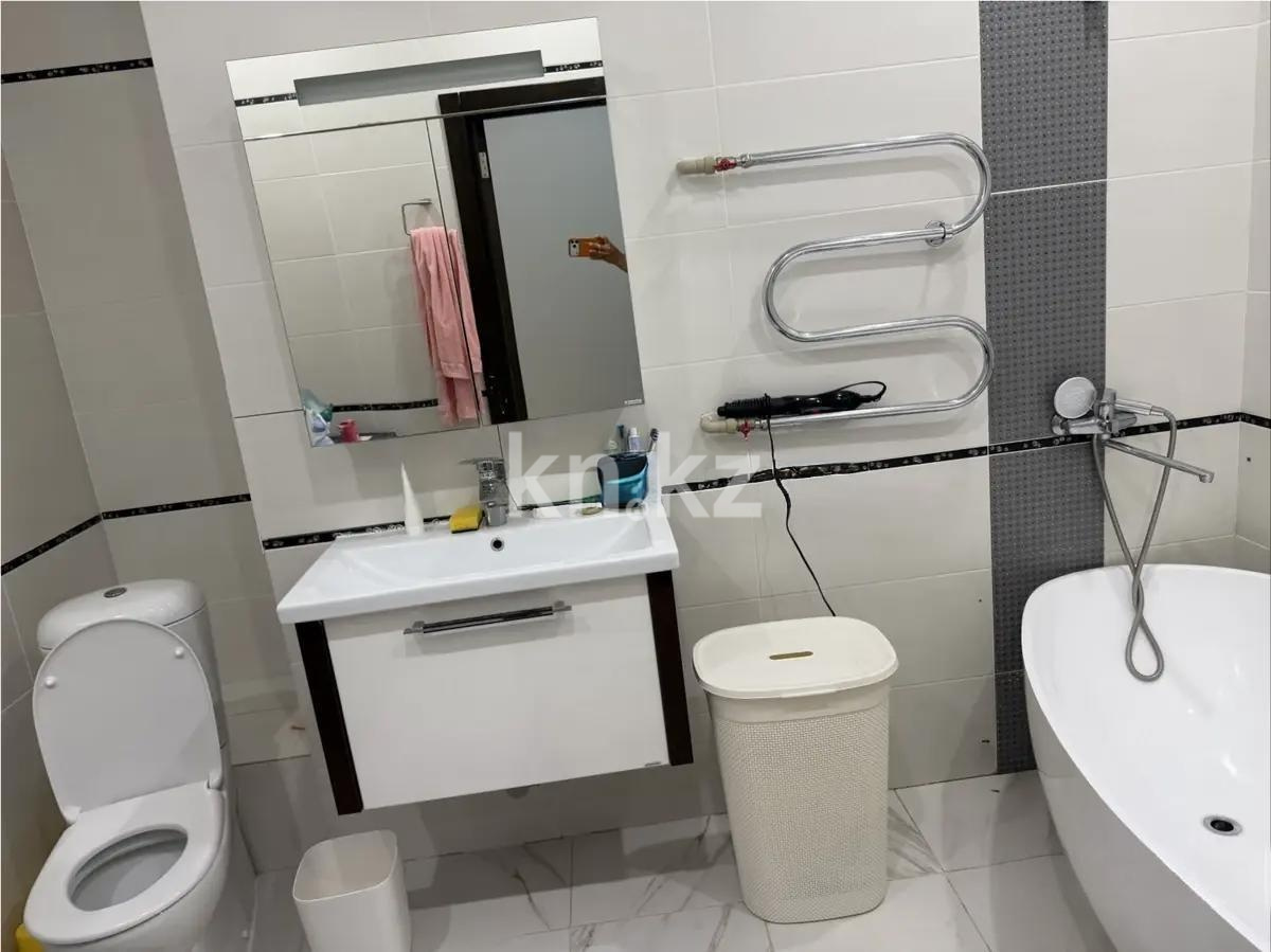 Продажа 3-комнатной квартиры, 138 м² - Продажа трехкомнатных квартир в р-не Сарайшык Астаны фото 5 из 6